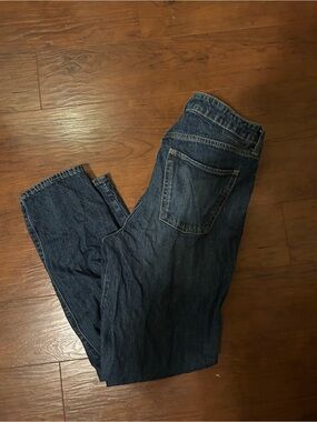 GAP women's Indigo boyfriend Relaxed Fit Jeans
